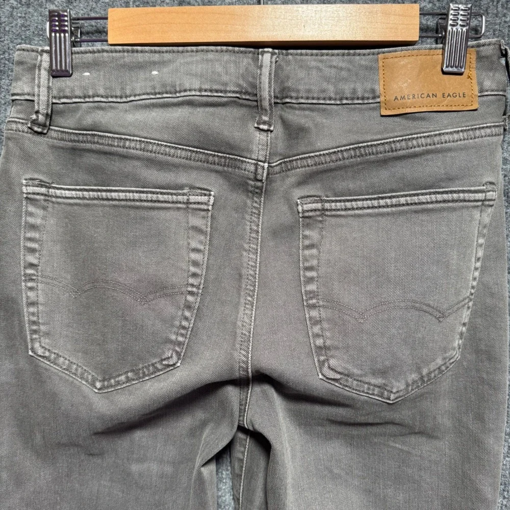 American Eagle Jeans 28x30 ‎ Slim Straight Gray Jeans Airflex+  Faded Denim